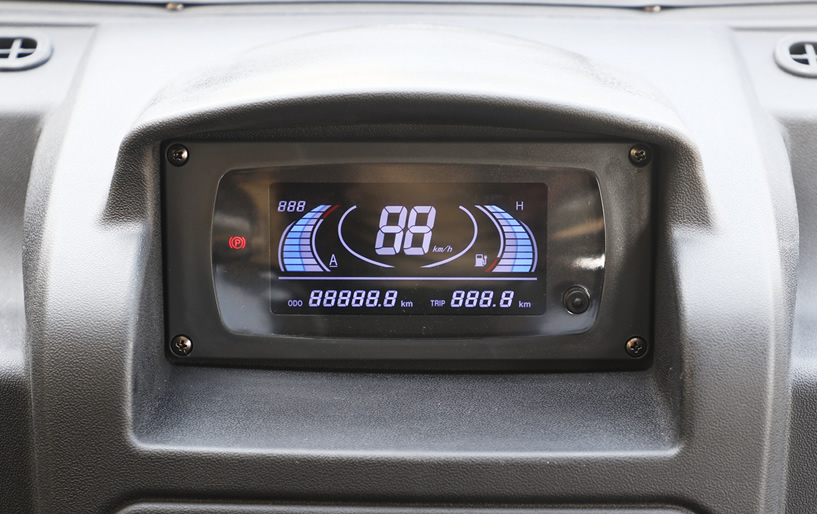 Carro de patrulla el&eacute;ctrico personalizado